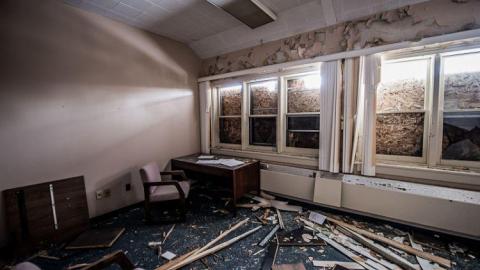 Board of Boards - Hamilton-TB-Sanitorium215.jpg