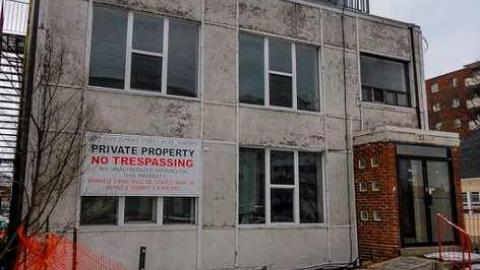 Zee Nada - 103.5-Radio-Station4.jpg