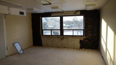 March 2014 - 103.5-Radio-Station26.jpg