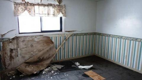 March 2014 - High-School-Confidential27.jpg