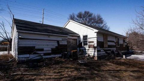 Volpe's Veggies - Squatter-House6.jpg