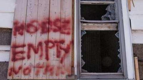 Volpe's Veggies - Squatter-House19.jpg