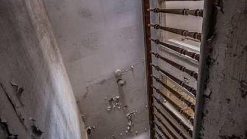 Anybody seen the Bridge? - Tremaine II-8975.jpg