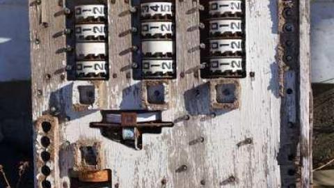 March 2014 - Squatter-House41.jpg