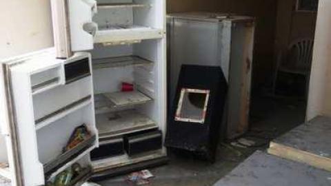 March 2014 - Squatter-House44.jpg