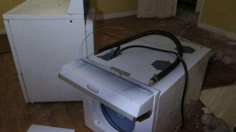 435 - TGTN-3-Roomy-Gazebo-House3.jpg