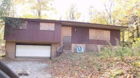 Empty House on 3rd - Halton Hills, Ontario