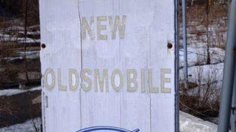 March 2014 - We-Love-Cars43.jpg