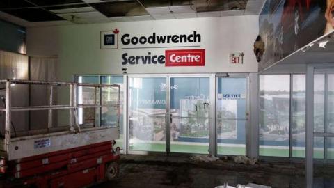 March 2014 - We-Love-Cars54.jpg