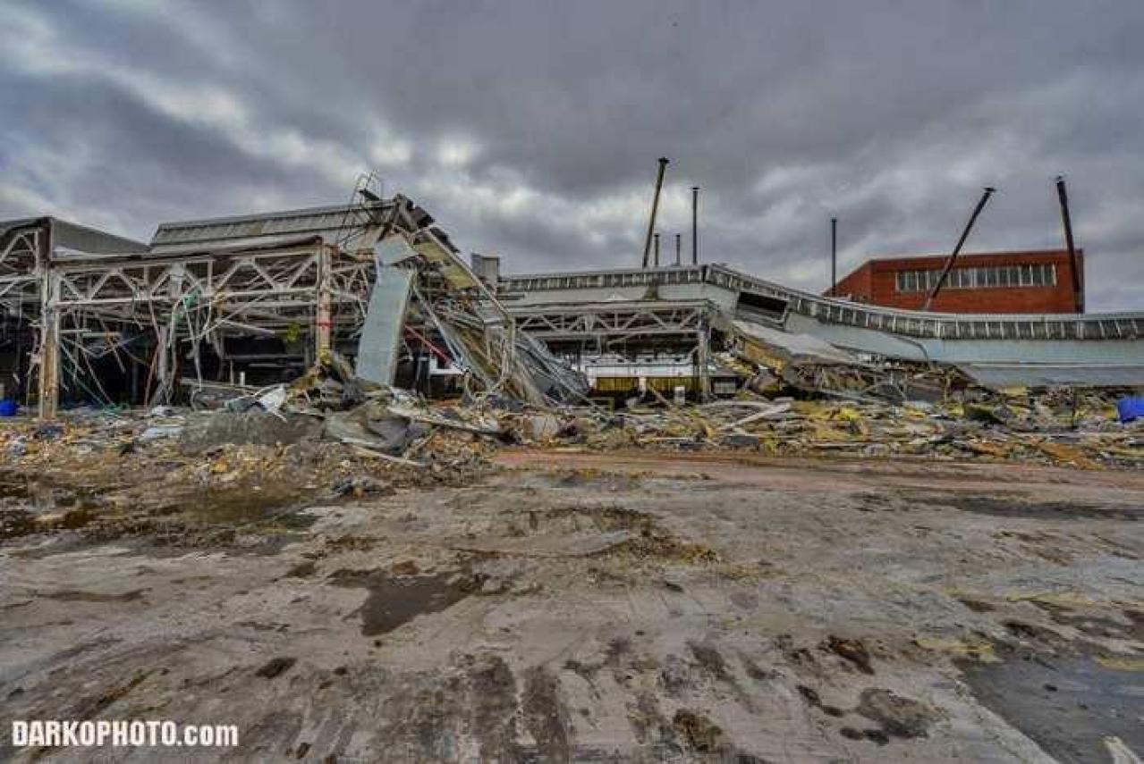 Critical Mass - Navistar-International-Plant41.jpg