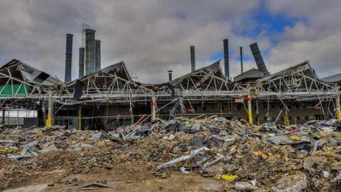 Critical Mass - Navistar-International-Plant42.jpg