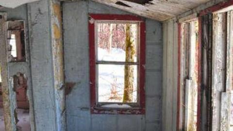 March 2014 - Jackfish-(ghost-town)25.jpg