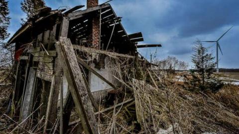 Photo from Blow the House Down