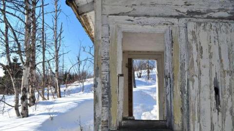 March 2014 - Jackfish-(ghost-town)21.jpg