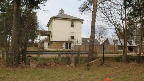 Dog Days Winter 2013 - Maybe-Tomorrow41.jpg