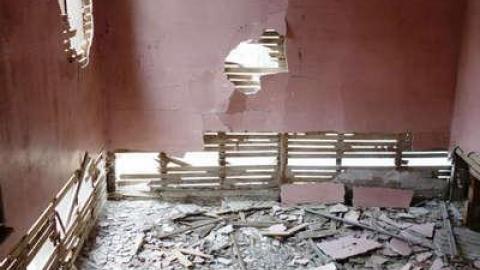 March 2014 - Skinned7.jpg