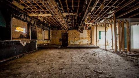 No Bourbon, No Scotch... - Tulky's Roadhouse-0809.jpg