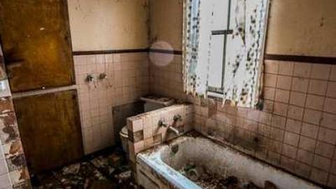 Rained In - Dunwich-Farmhouse87.jpg