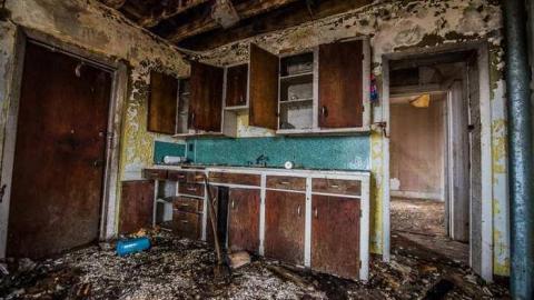 Rained In - Dunwich-Farmhouse112.jpg