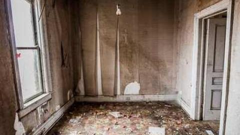 Rained In - Dunwich-Farmhouse115.jpg