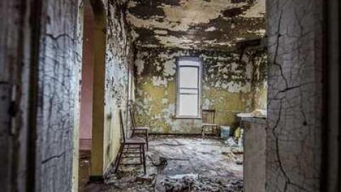 Rained In - Dunwich-Farmhouse98.jpg