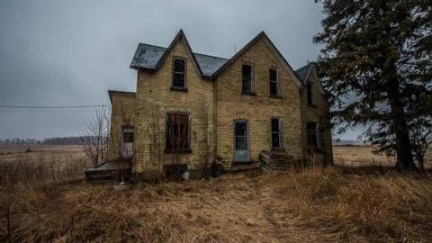 Rained In - Dunwich-Farmhouse116.jpg