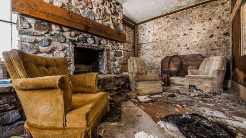 Barbie's Stone Crib - Beautiful-Stone-House97.jpg