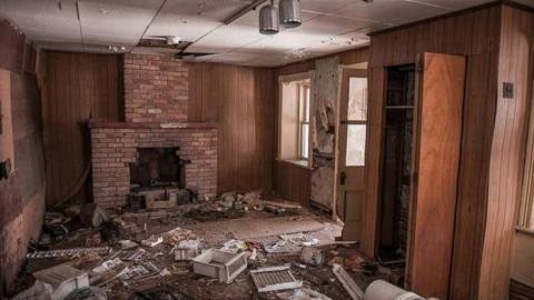 Barbie's Stone Crib - Beautiful-Stone-House99.jpg