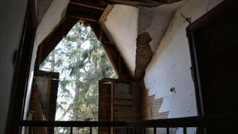 The Honey Hole - Warwick, Ontario