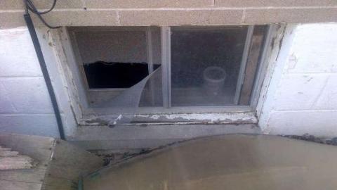 Soon to be gone? - Sad-Home32.jpg