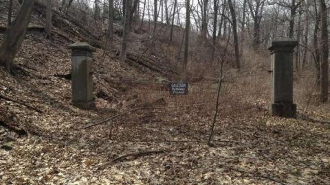 Not Maintained - Oak-Hall-Gate13.jpg