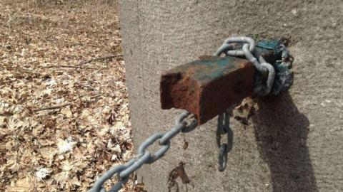 Not Maintained - Oak-Hall-Gate11.jpg