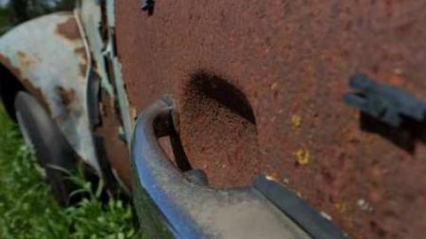 May2013 - Metal-Grave-Yard23.jpg