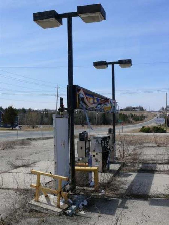 Abandoned Petrogold photo 4