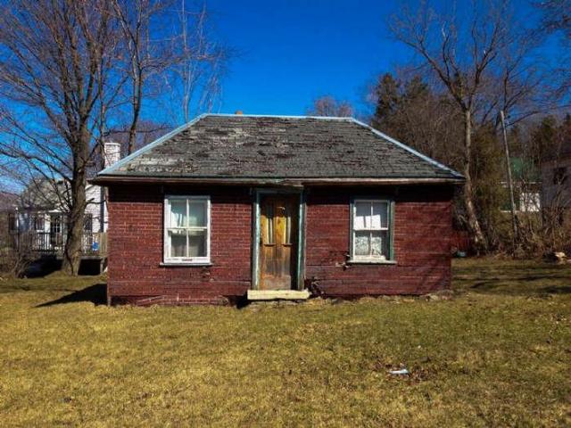 Mary's - Mono, Ontario