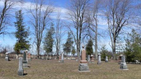 Resting in Peace - Thompson-Pioneer-Cemetery10.jpg