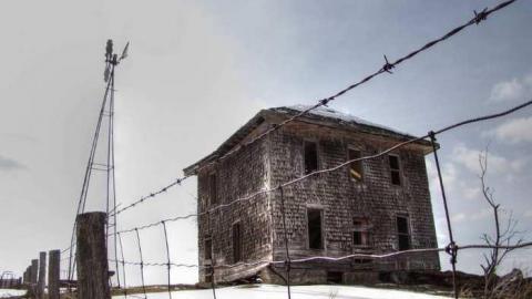 Photo from Don't Shake the Building