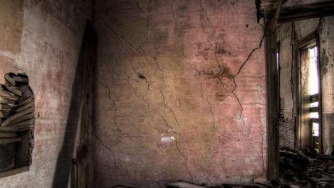 Don't Shake the Building - rk6.jpg