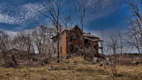 Denied - Brick-house-on-Mulmur-Line-452.jpg