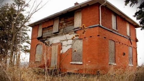 April 2014 - Bradford-Boarded-Up!17.jpg