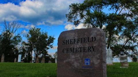 Pioneer Farmers - Sheffield-Pioneer-Cemetery-18101.jpg