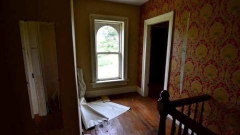 August 2013 - Bradley-Ave.44.jpg