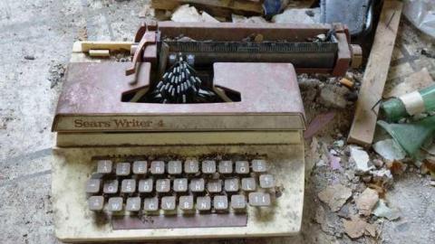 April 2014 cover photo