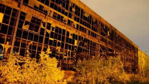 R.I.P. Beautiful - Seminole-Manufacturing-Plant42.jpg