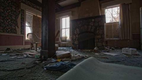 April 26 2014 - Across-The-River175.jpg