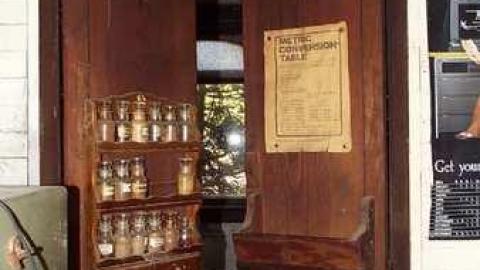 Interior Photos - Abandoned-or-Not-on-2556.jpg