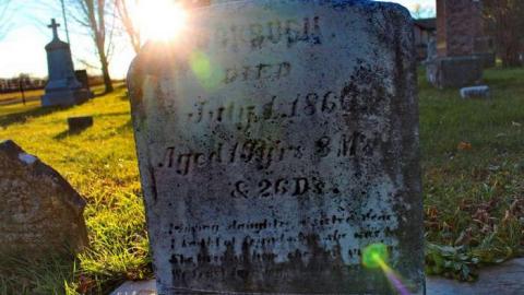 Nith River Pioneers - MacArthur-Pioneer-Cemetery14.jpg