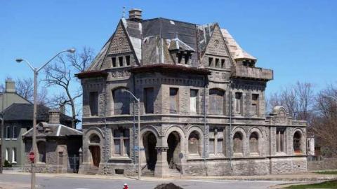 Exteriors April '14 - Niagara-Falls-Police-Station23.jpg