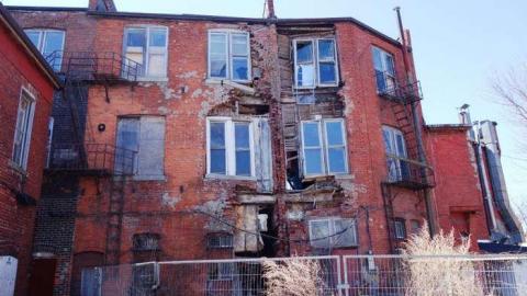 Still Alive - DSC03017.jpg