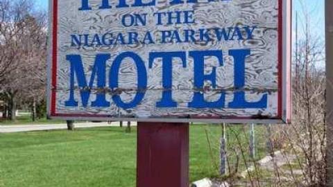 April 2014 - DSC03330.jpg